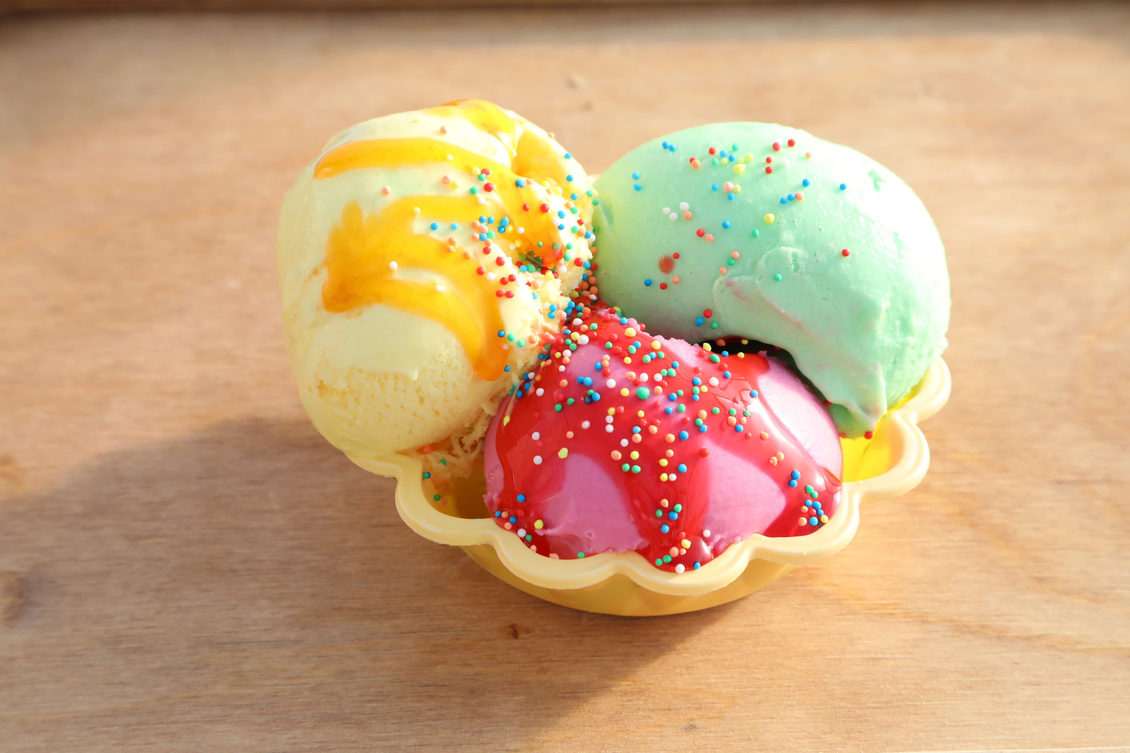 بستنی اسکوپی