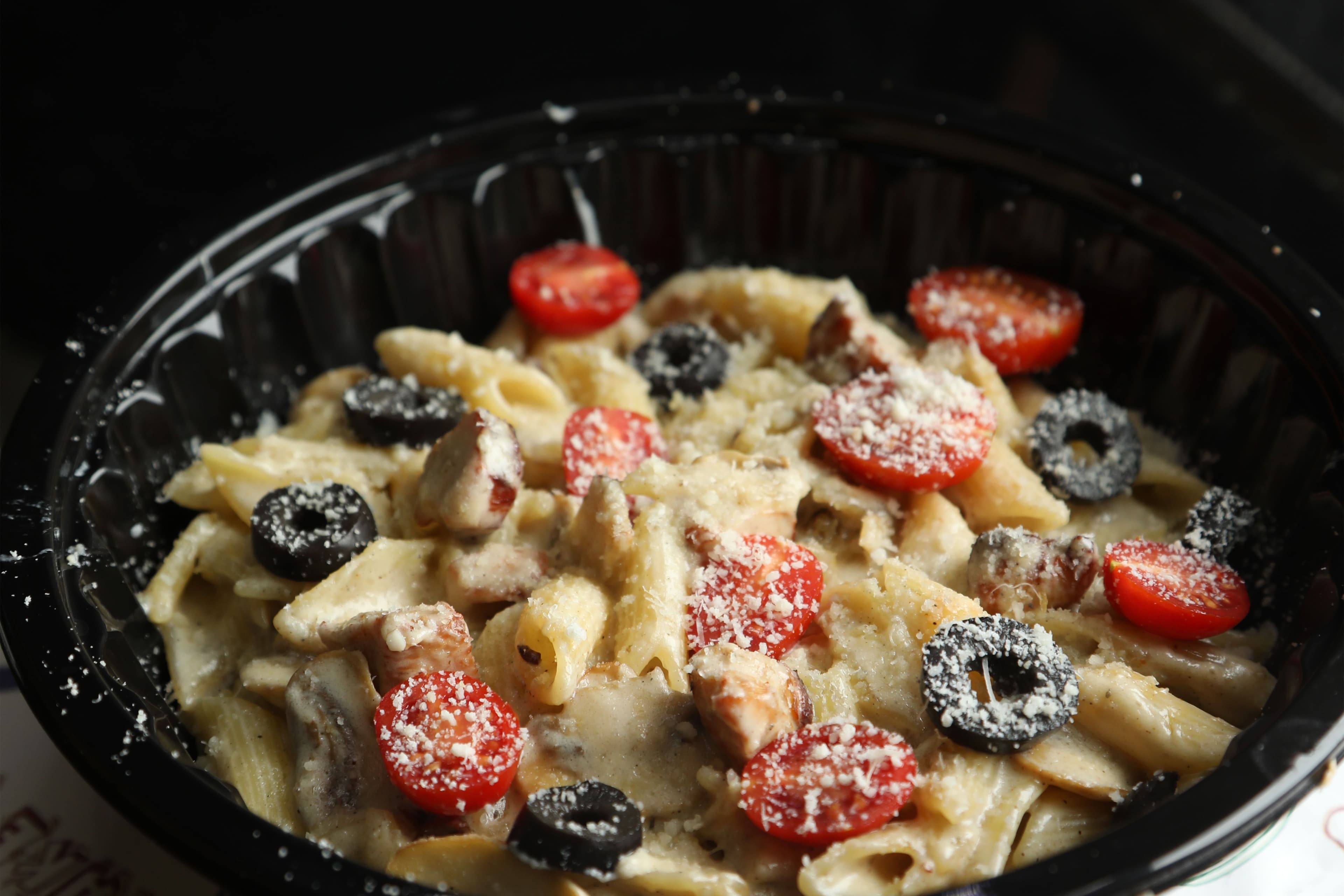 پاستا چیکن آلفردو